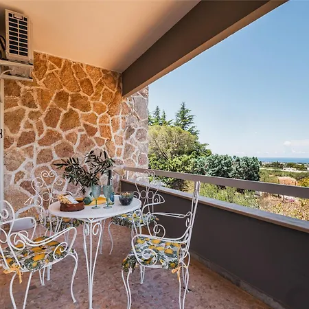 Villa Parco Del Monte Cozze